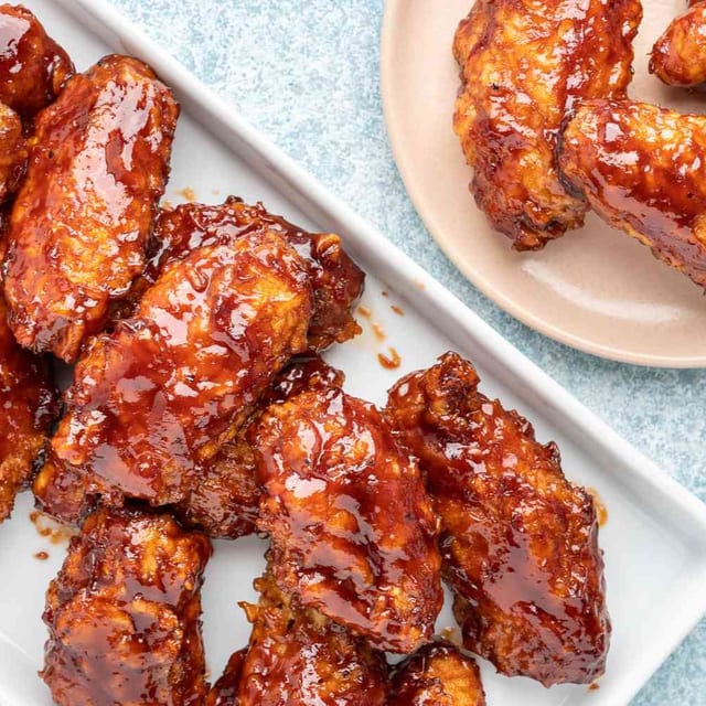 50 Pc Chicken Medium Combo.