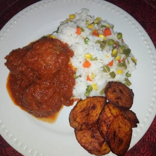 White Rice With Tomato Stew With / Fish/ Chicken